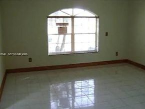 7010 SW 103rd Pl, Miami FL 33173
