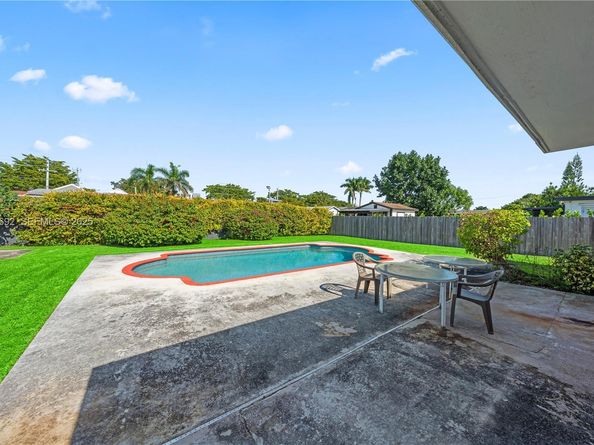 14731 SW 285th St, Homestead FL 33033