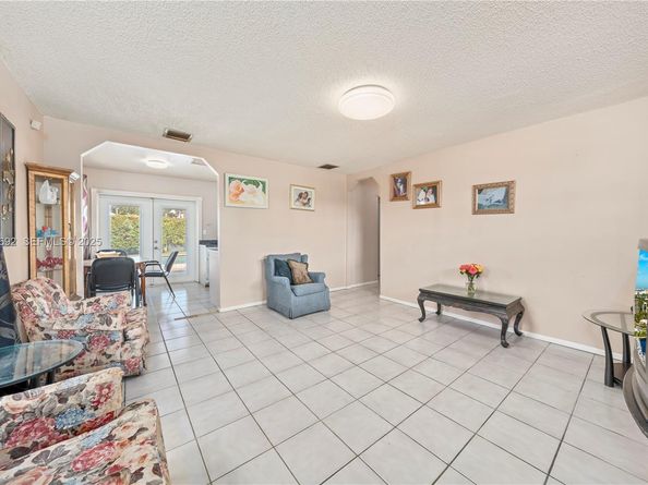 14731 SW 285th St, Homestead FL 33033