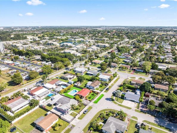 14731 SW 285th St, Homestead FL 33033