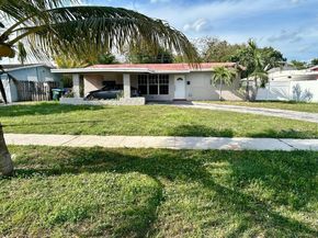 6881 SW 6th St, Pembroke Pines FL 33023