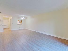 7406 Woodmont Ter 205, Tamarac FL 33321