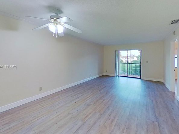 7406 Woodmont Ter 205, Tamarac FL 33321