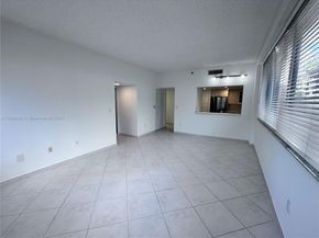 540 Brickell Key Dr 302, Miami FL 33131