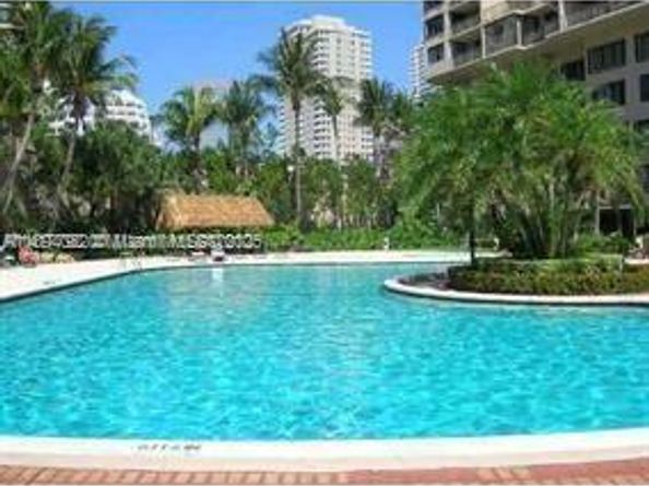 540 Brickell Key Dr 302, Miami FL 33131