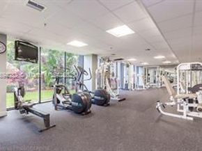 540 Brickell Key Dr 302, Miami FL 33131