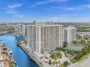 2500 Parkview Dr 2415, Hallandale Beach FL 33009