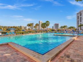 2500 Parkview Dr 2415, Hallandale Beach FL 33009