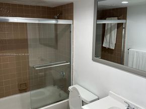 1621 Collins Ave 505, Miami Beach FL 33139