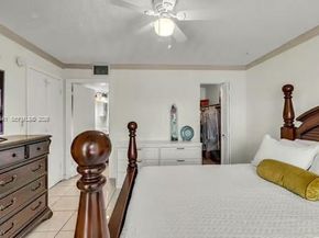 15430 SW 82nd Ln 625, Miami FL 33193