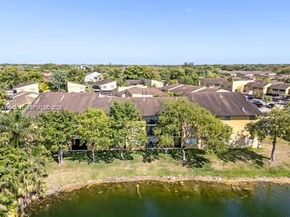 15430 SW 82nd Ln 625, Miami FL 33193