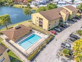 15430 SW 82nd Ln 625, Miami FL 33193