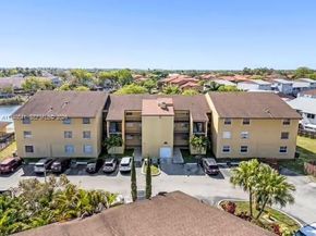 15430 SW 82nd Ln 625, Miami FL 33193