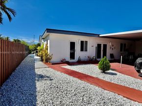 11511 SW 180th St, Miami FL 33157