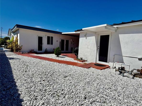 11511 SW 180th St, Miami FL 33157
