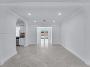 2005 N 36th Ave, Hollywood FL 33021