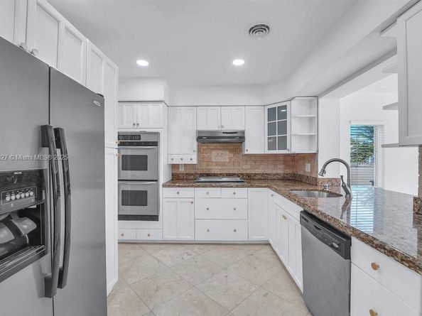 2005 N 36th Ave, Hollywood FL 33021