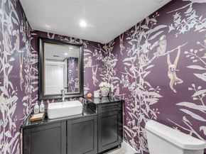 6611 SW 72nd St 38, South Miami FL 33143