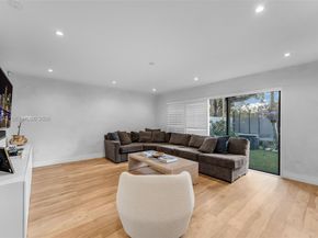 6611 SW 72nd St 38, South Miami FL 33143