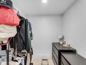 6611 SW 72nd St 38, South Miami FL 33143