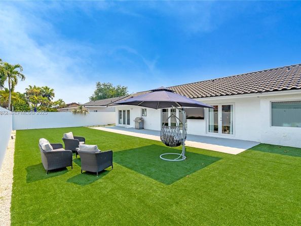 14631 SW 162nd St, Miami FL 33177