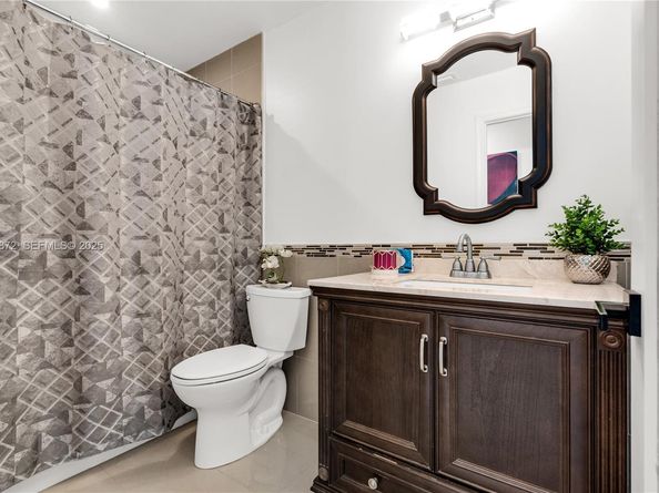 14631 SW 162nd St, Miami FL 33177