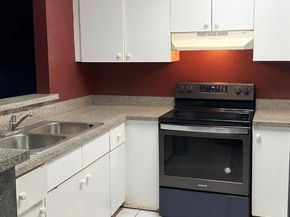 19350 NW 32nd Ave, Miami Gardens FL 33056