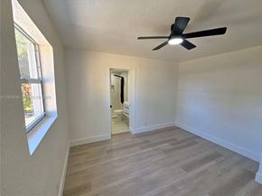 5660 NE 5th Ave, Oakland Park FL 33334