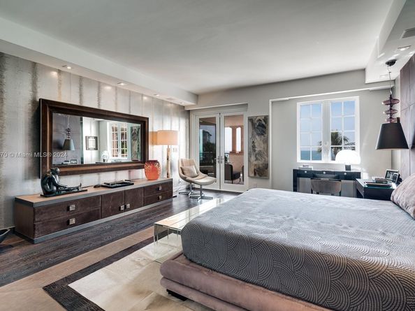 Undisclosed Address #A11640470, Miami Beach FL 33109