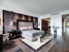 Undisclosed Address #A11640470, Miami Beach FL 33109