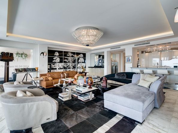 Undisclosed Address #A11640470, Miami Beach FL 33109