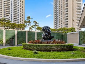 540 Brickell Key Dr 1519, Miami FL 33131