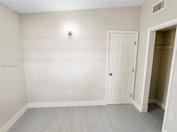 1557-55 NW 66th St, Miami FL 33147