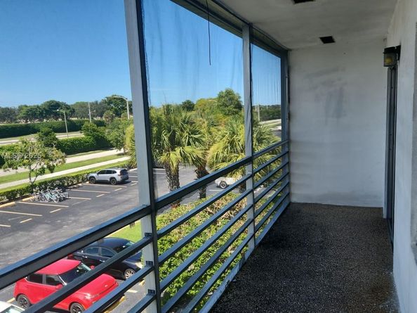 206 Suffolk E 206, Boca Raton FL 33434