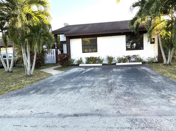 9791 SW 148th Ave, Miami FL 33196