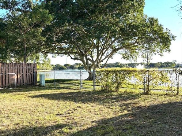 9791 SW 148th Ave, Miami FL 33196