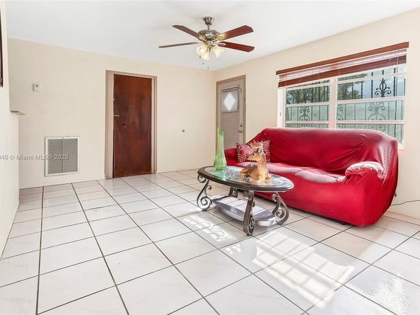 1311 SW 33rd Ter, Fort Lauderdale FL 33312