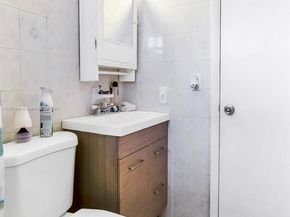 1311 SW 33rd Ter, Fort Lauderdale FL 33312