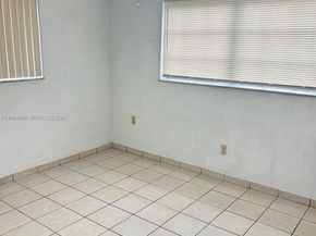 19480 SW 121st Ave, Miami FL 33177