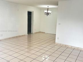 19480 SW 121st Ave, Miami FL 33177