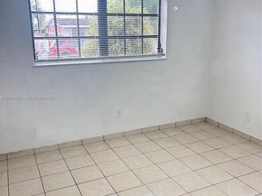 19480 SW 121st Ave, Miami FL 33177