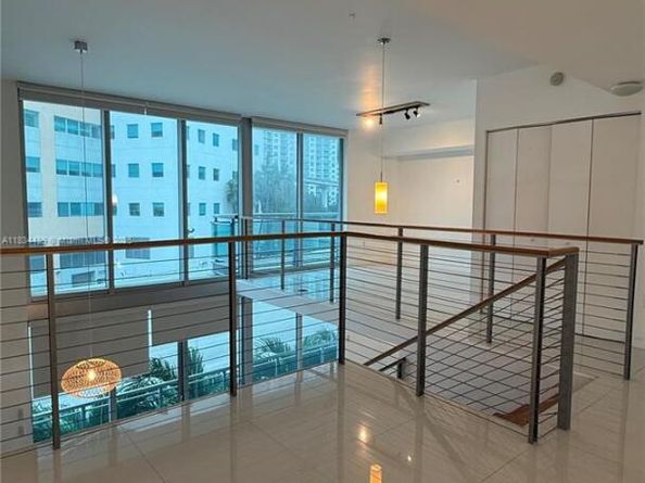 350 S Miami Ave 302, Miami FL 33130