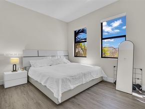 7925 NW 104th Ave 28, Doral FL 33178