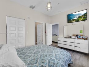 7925 NW 104th Ave 28, Doral FL 33178