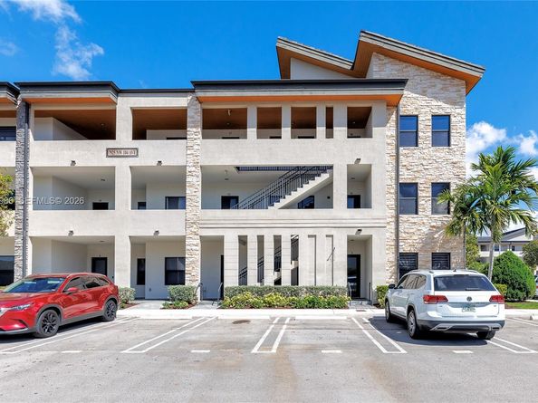 7925 NW 104th Ave 28, Doral FL 33178