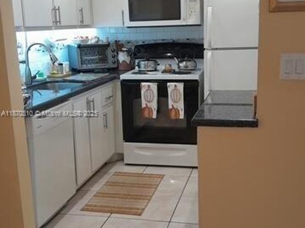 1087 Harwood F 1087, Deerfield Beach FL 33442