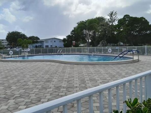 1087 Harwood F 1087, Deerfield Beach FL 33442