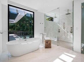 3670 Avocado Ave, Miami FL 33133