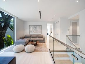 3670 Avocado Ave, Miami FL 33133