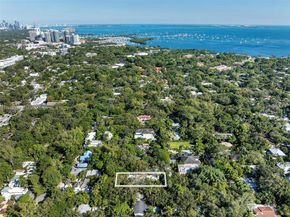 3670 Avocado Ave, Miami FL 33133